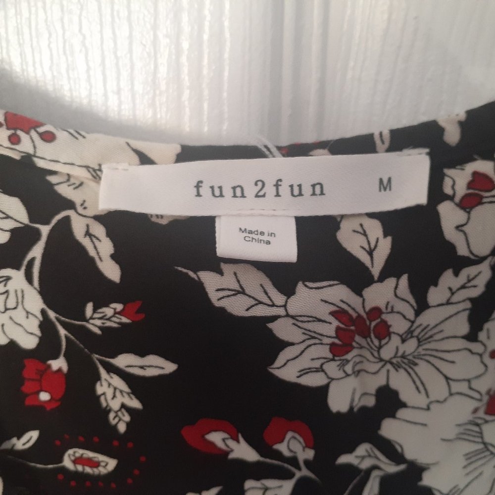 Fun2fun blouse - Picture 3 of 5